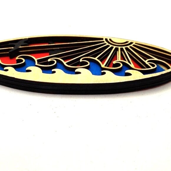 3D Laser cut multi-layered Surfboard magnet - Picture 3 of 3